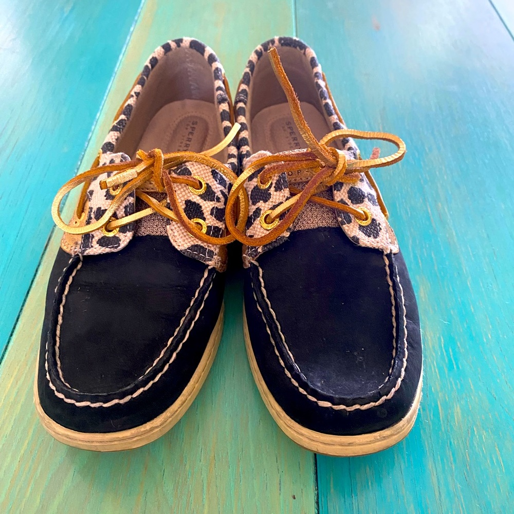 Sperry Women’s Koifish Black Leopard Boat Shoe Size 8.